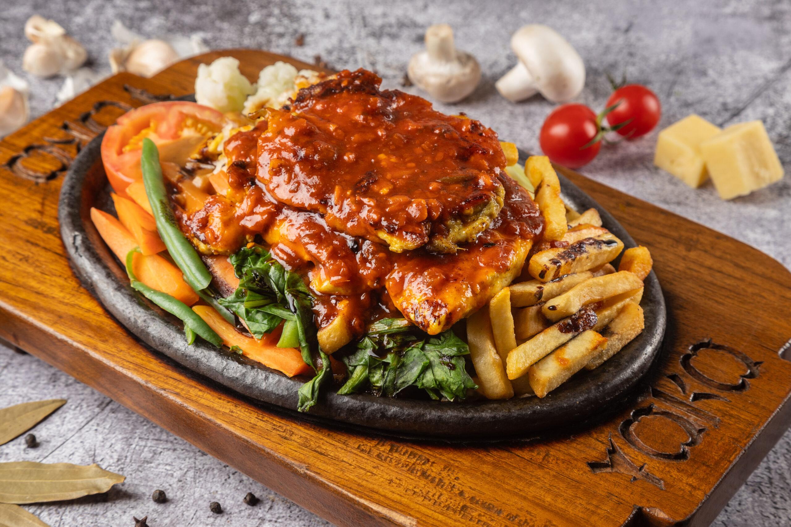 Try A Sizzling Set Meal at Yoko Sizzlers Moonbox